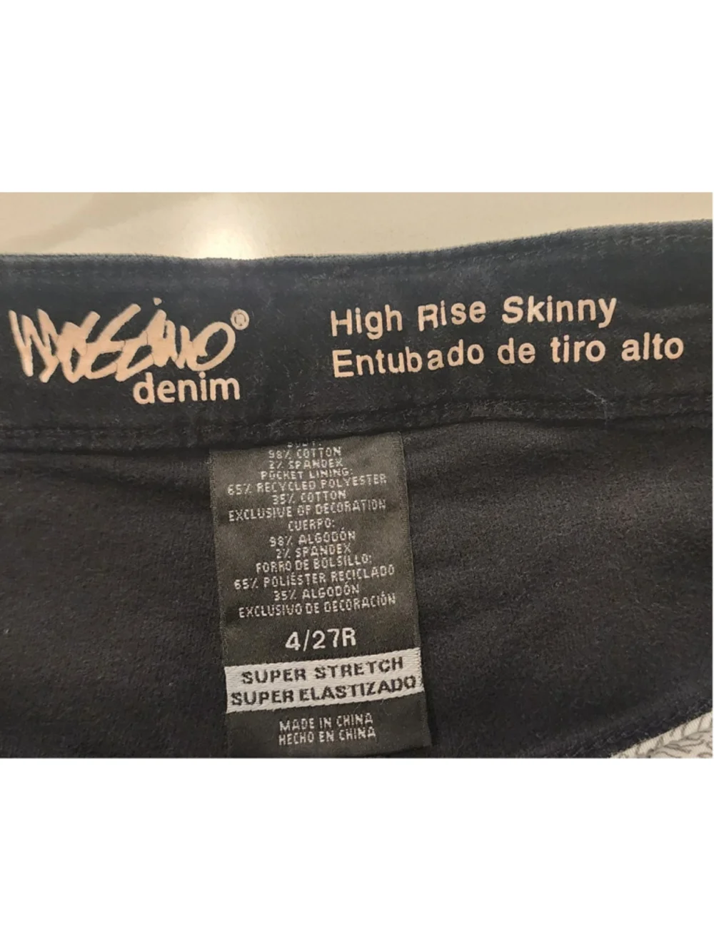 Mossimo Velvet High Rise Skinny Jeans Black 4/27 Super Stretch High Waist Pants